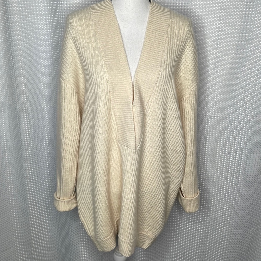 Donna Karan New York Cashmere Ribbed Sweater Deep V-Neck Sz L